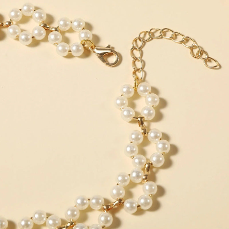 Evelia Pearl Wreath Necklace