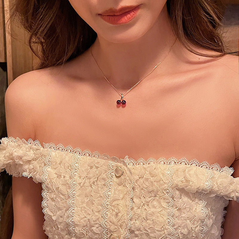 Siena Cherry Necklace