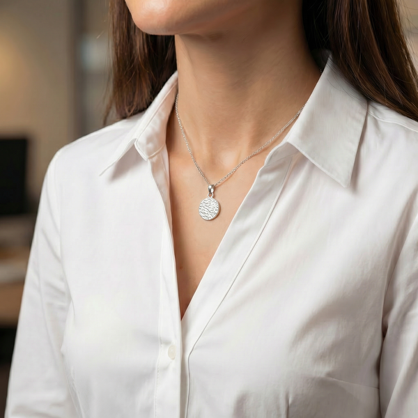 Arwen Confidence Necklace