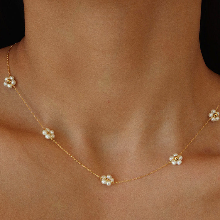 Lunara Pearl Bloom Necklace