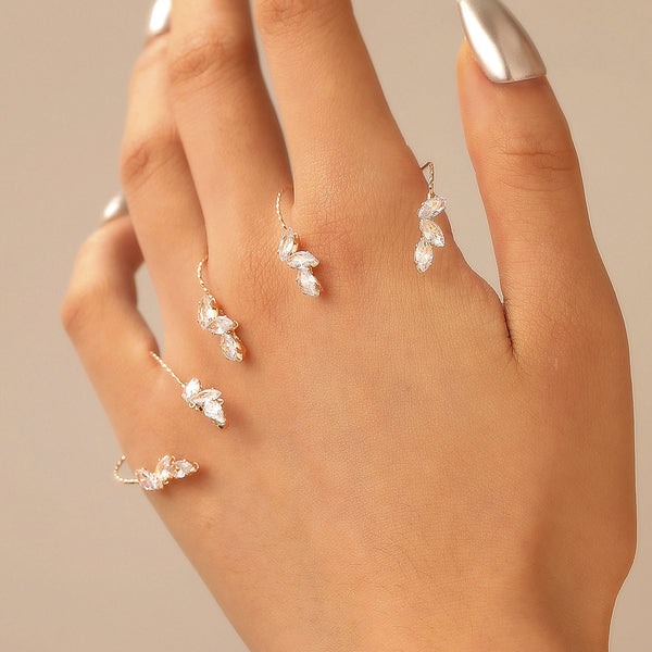 Aria Leaf Ring Chain