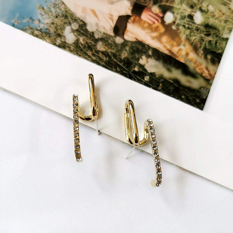 Zerina Curve Ear Climbers