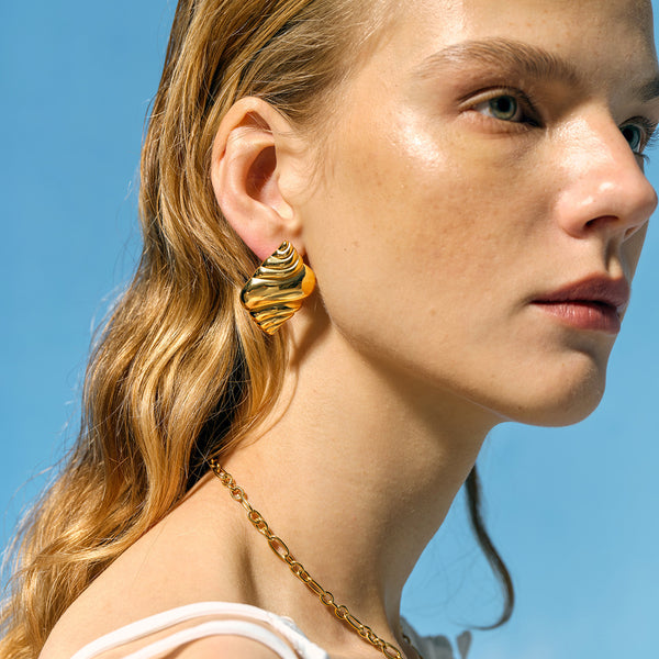 Coralie Conch Swirl Earrings