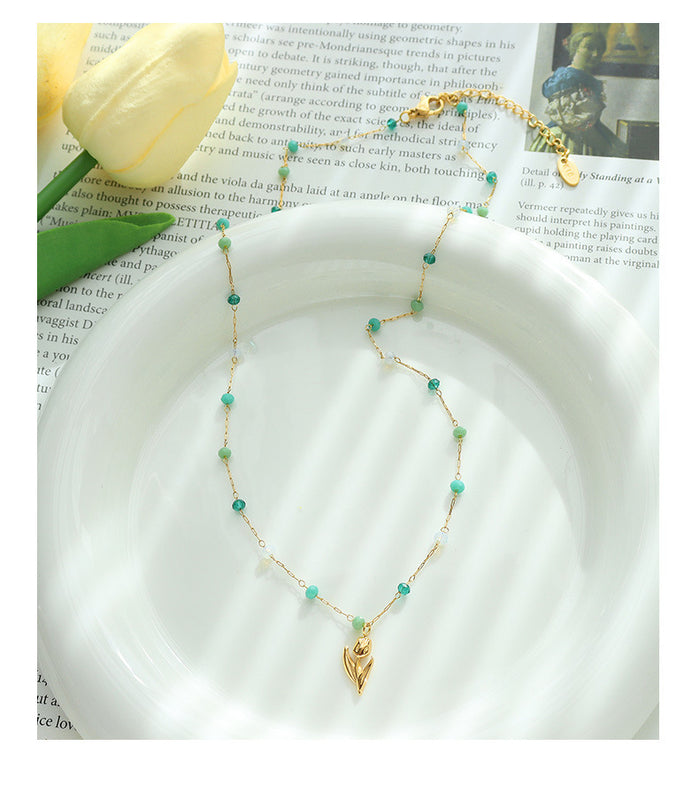 Talia Leaf Necklace