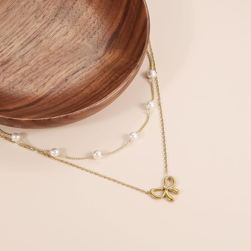 Élodie Bow Necklace
