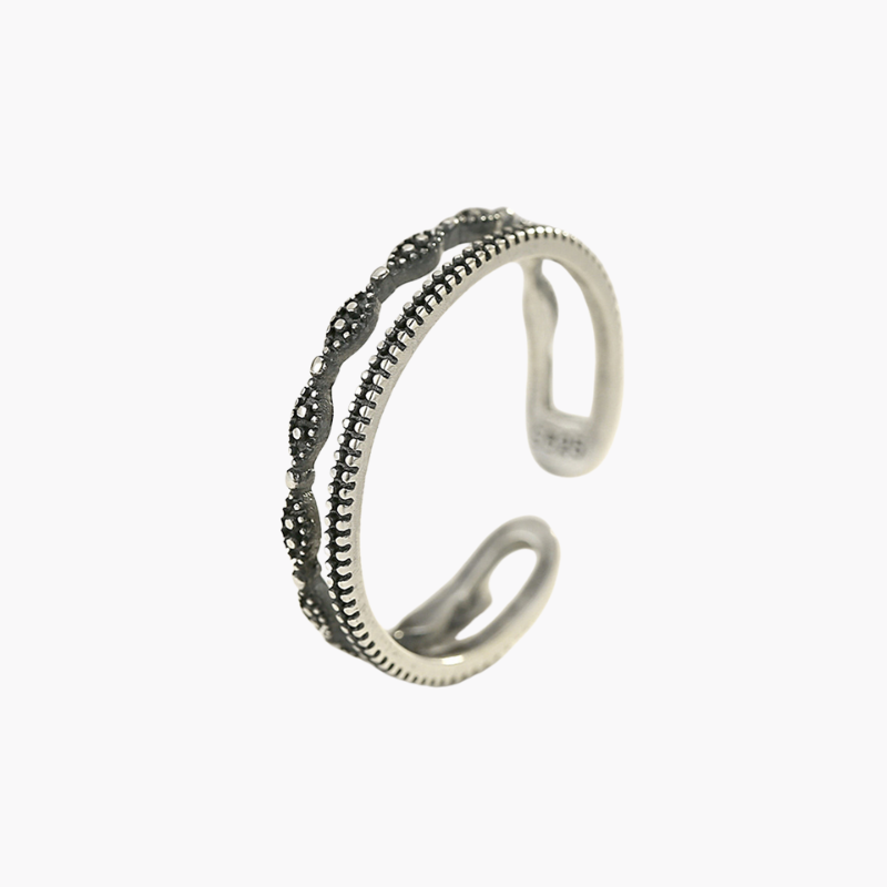 Charlotte Vintage Ring
