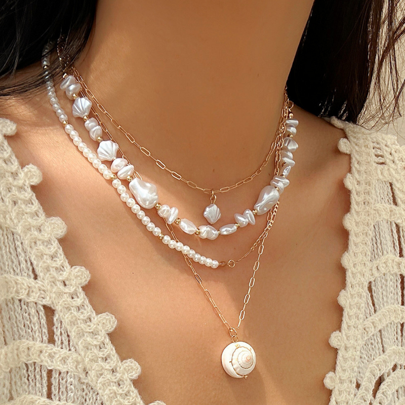 Isadora Spiral Shell Necklace