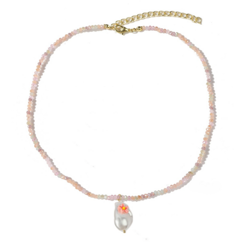 Isla Bloom Pearl Necklace