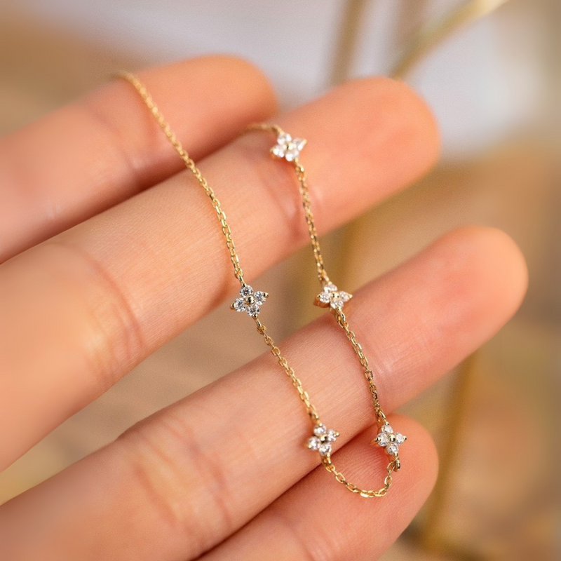 Virelia Petal Chain Bracelet