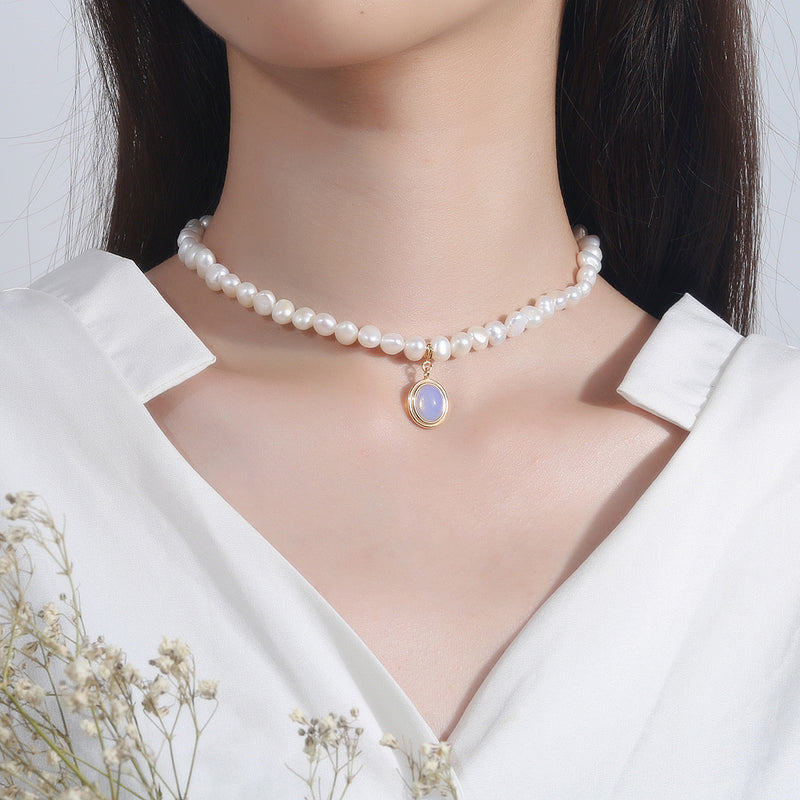 Aurela Pearl Drop Necklace