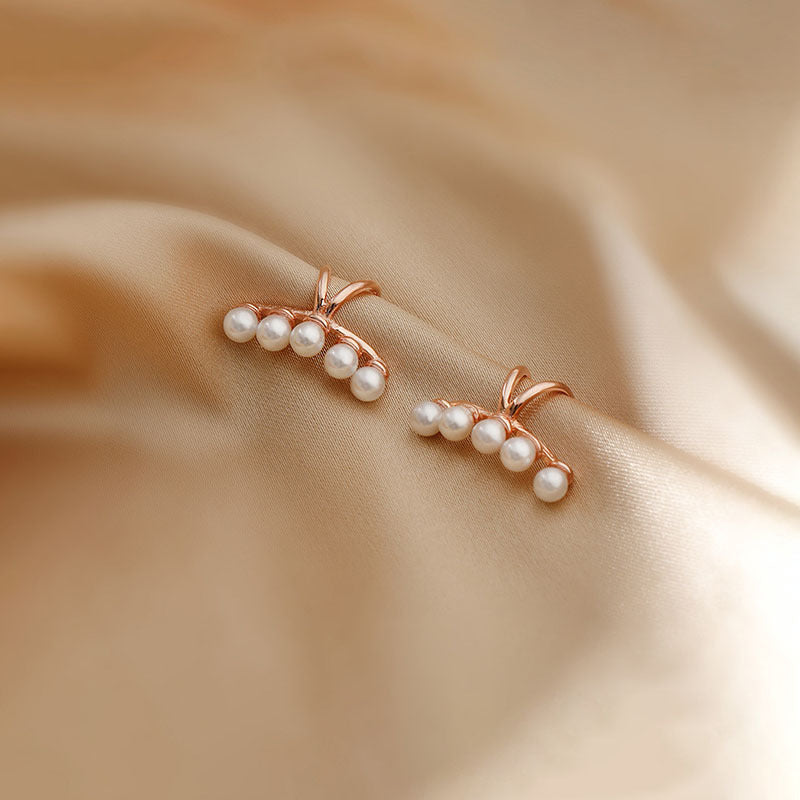 Iselina Pearl Ear Cuffs