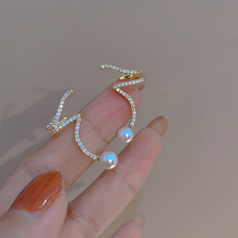 Elise Wave Earrings