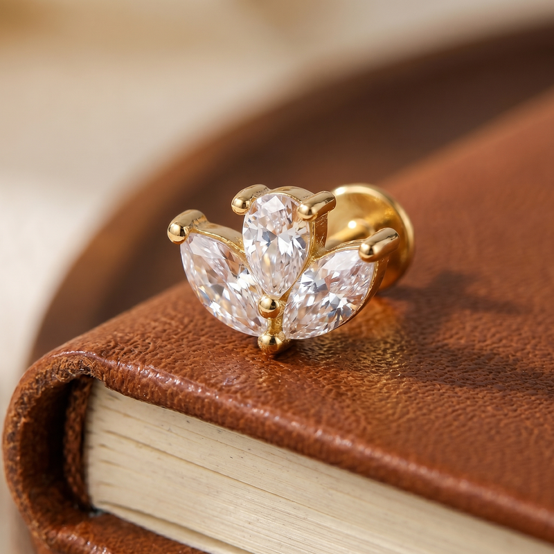 Aveline Focus Earrings